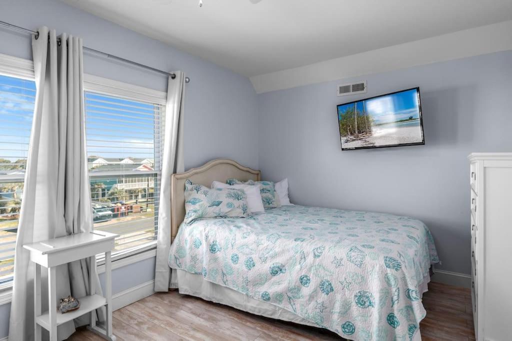 Pool Haven Ocean View Villa Oak Island Eksteriør bilde