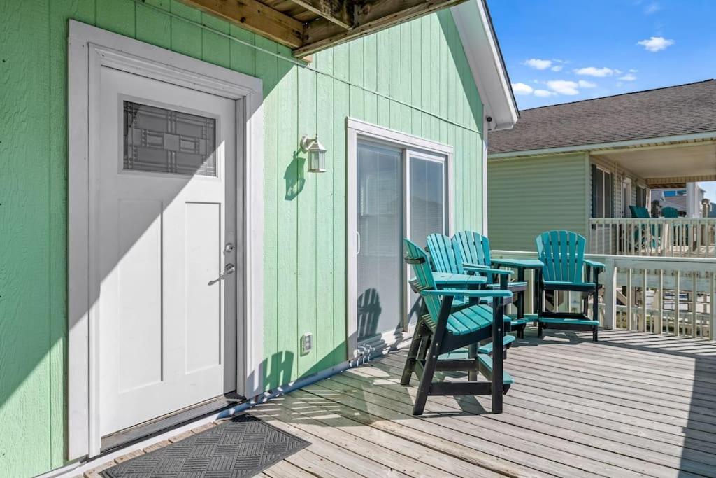 Pool Haven Ocean View Villa Oak Island Eksteriør bilde